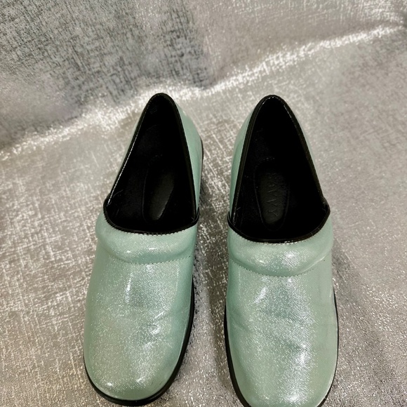 Savvy Women's Brandy Sage Lurex Nursing Clogs Size 7,5 - Picture 7 of 7